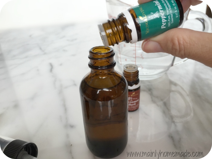 Homemade breath spray with essential oils