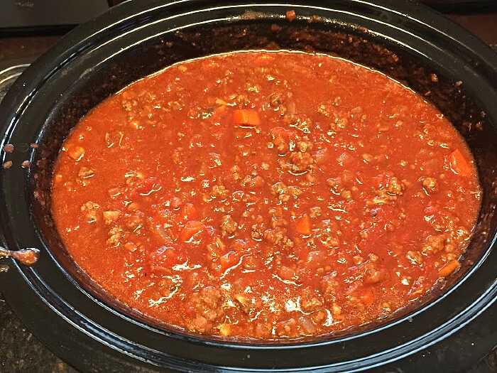 meat sauce in a slow cooker